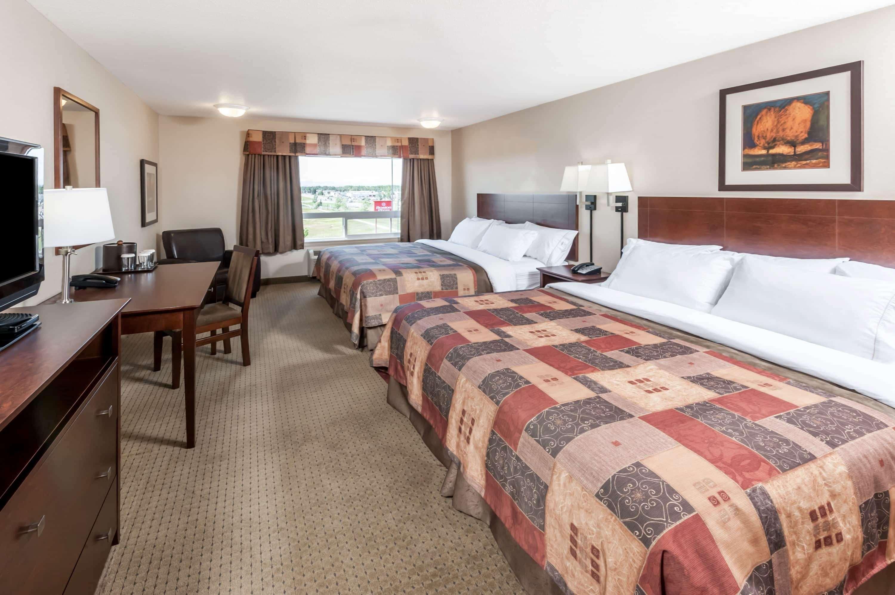 Ramada By Wyndham Hotel 3*