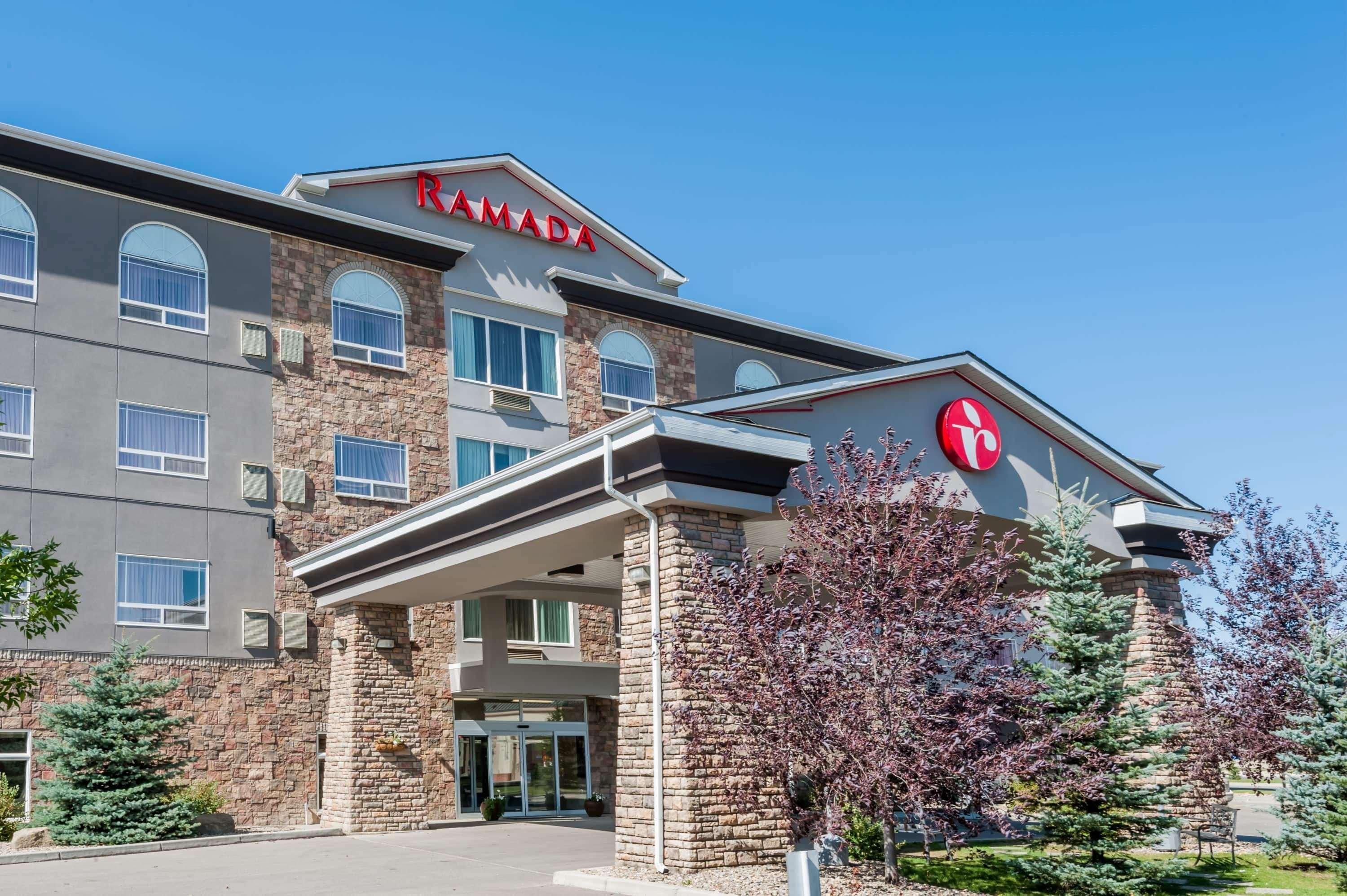 Ramada By Wyndham 3*