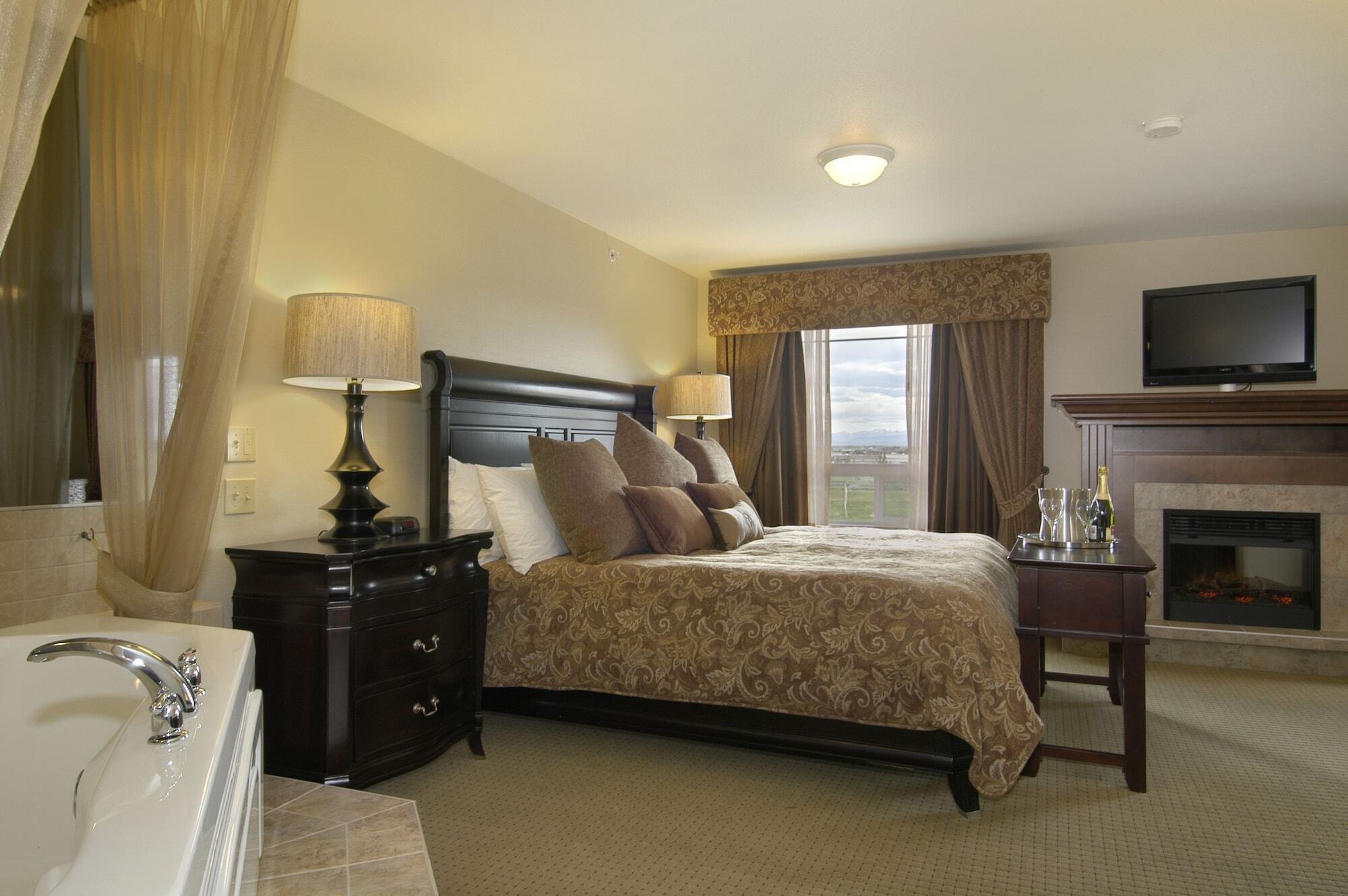Ramada By Wyndham Hotel 3*
